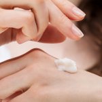 how to apply hand cream