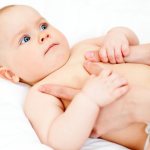 Red bottom in a newborn, one-month-old baby, infant: reasons, what to do?